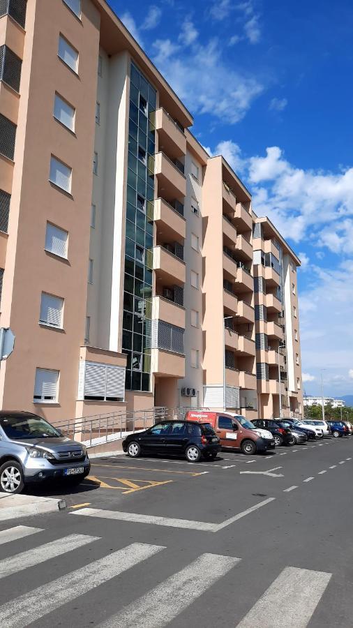Apartman Seka Apartment Podgorica Exterior photo